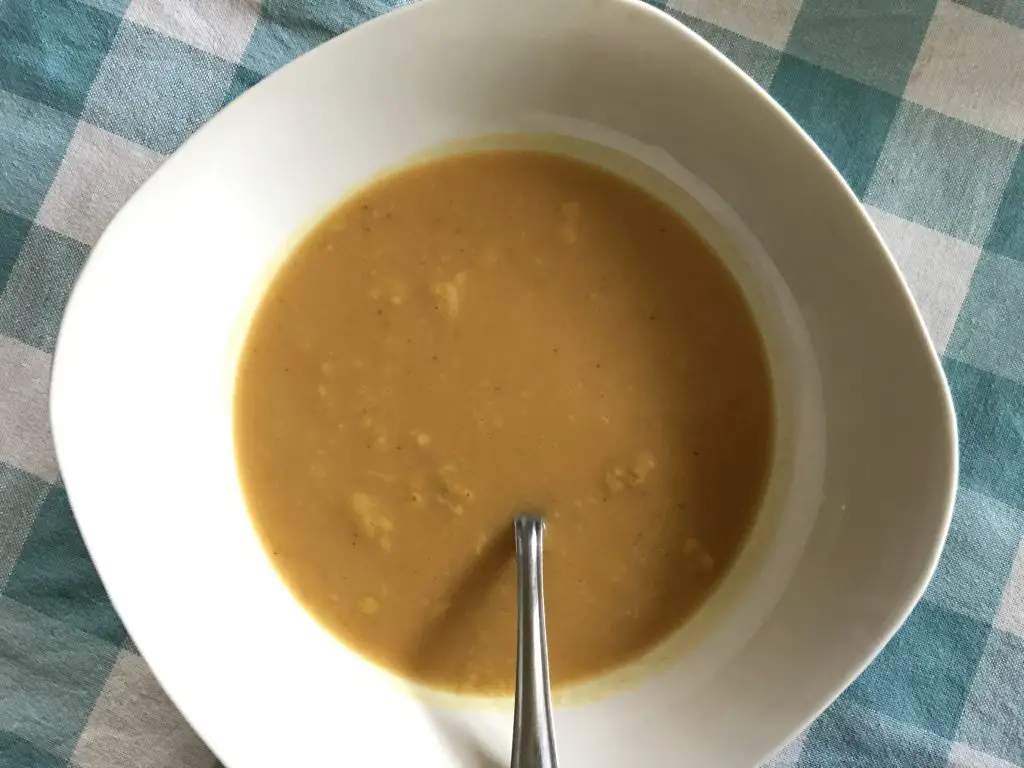 How to make creamy pumpkin spice soup